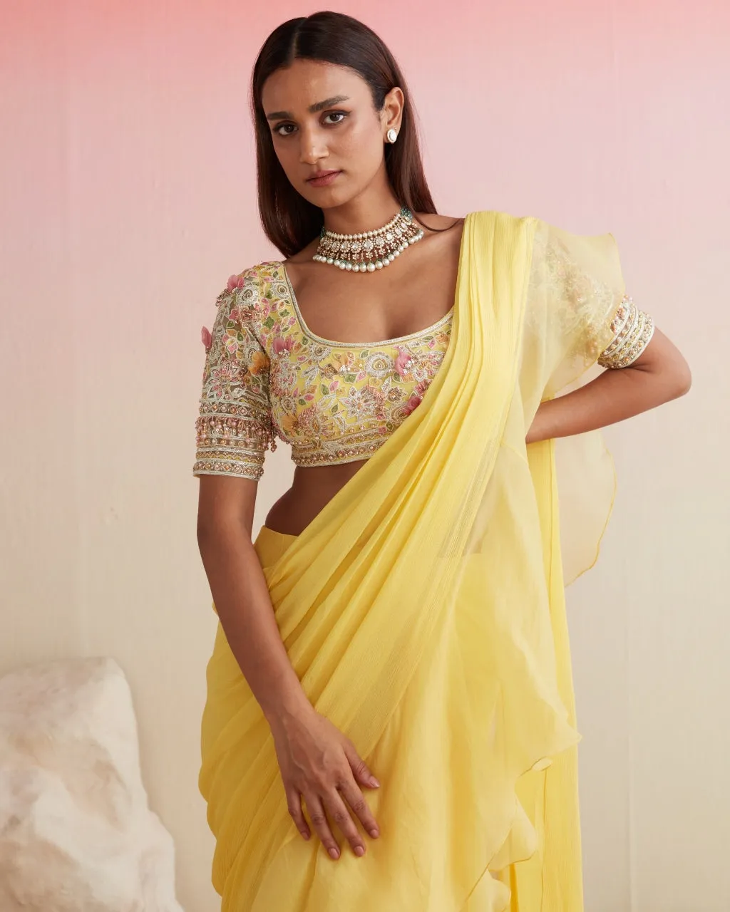 Bashnin Sari Set