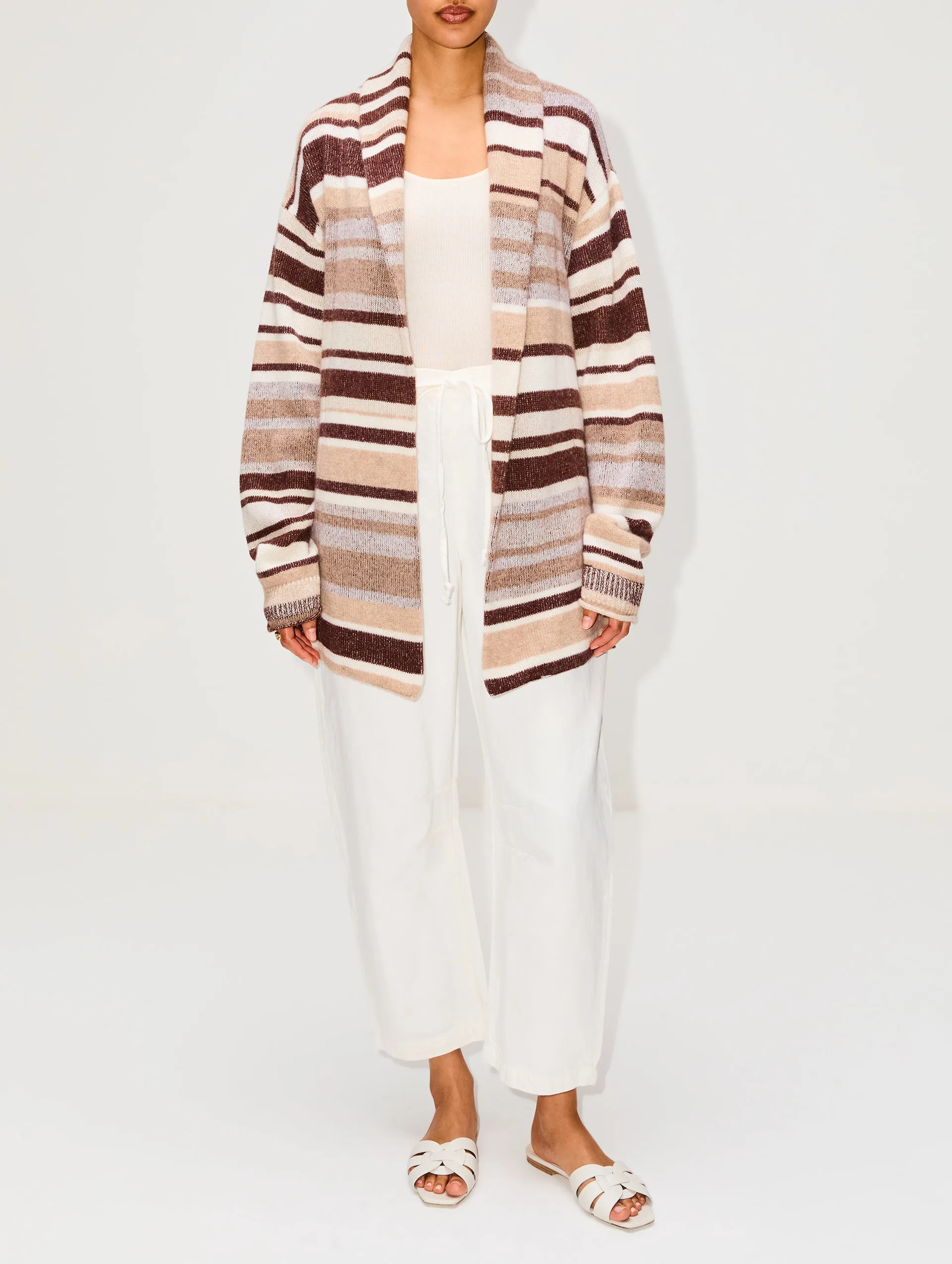 Sure! Here’s an optimized title for the product Belted Cardigan with added modifiers to enhance its appeal:

Cozy Belted Knit Cardigan for Women - Stylish Long Sleeve Fall Sweater Outerwear

Feel free to adjust any part of this to better fit your brands voice or specific style!
