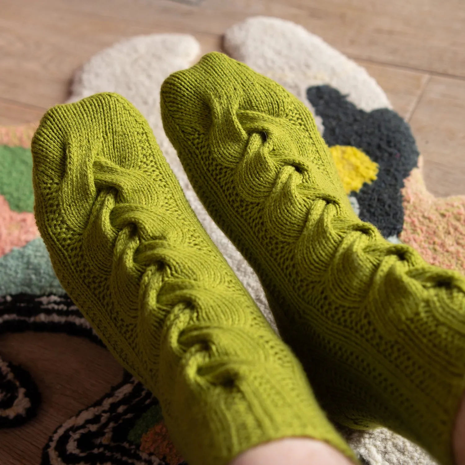 BILLOWING BRAID SOCKS - SHERBERT