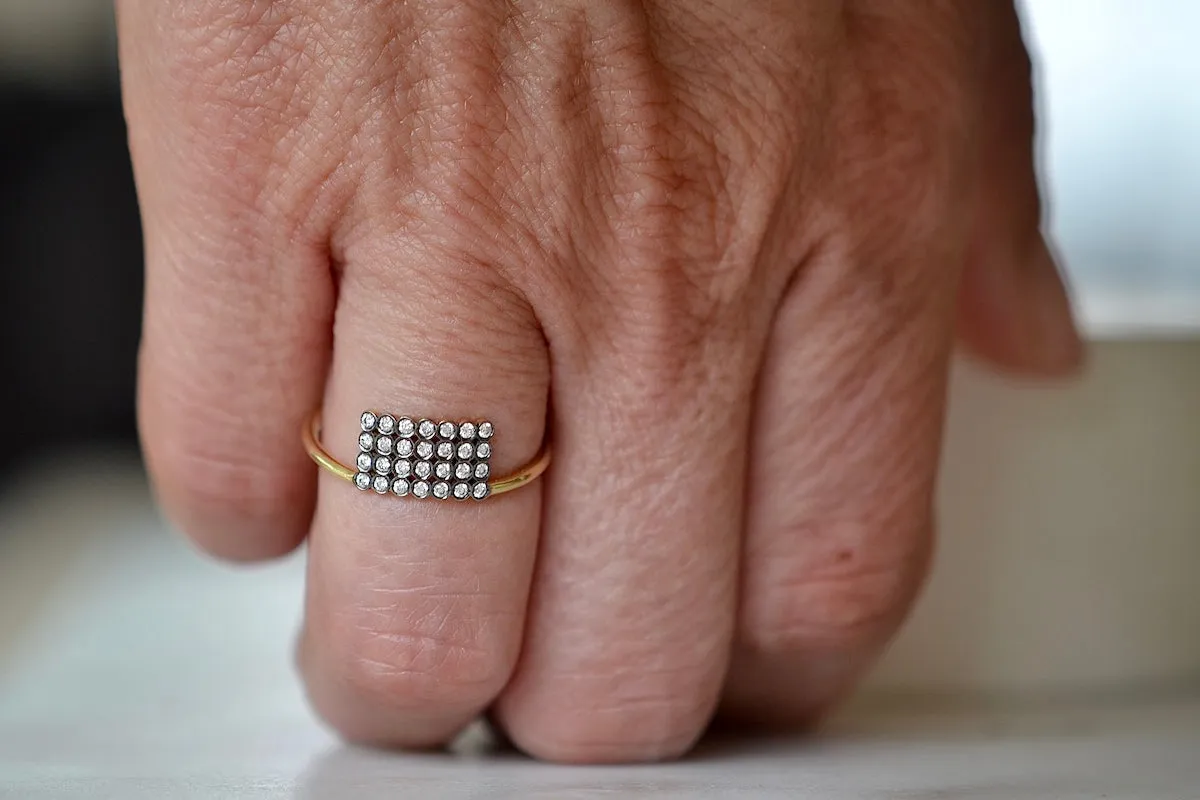 Charnières Rectangular Ring