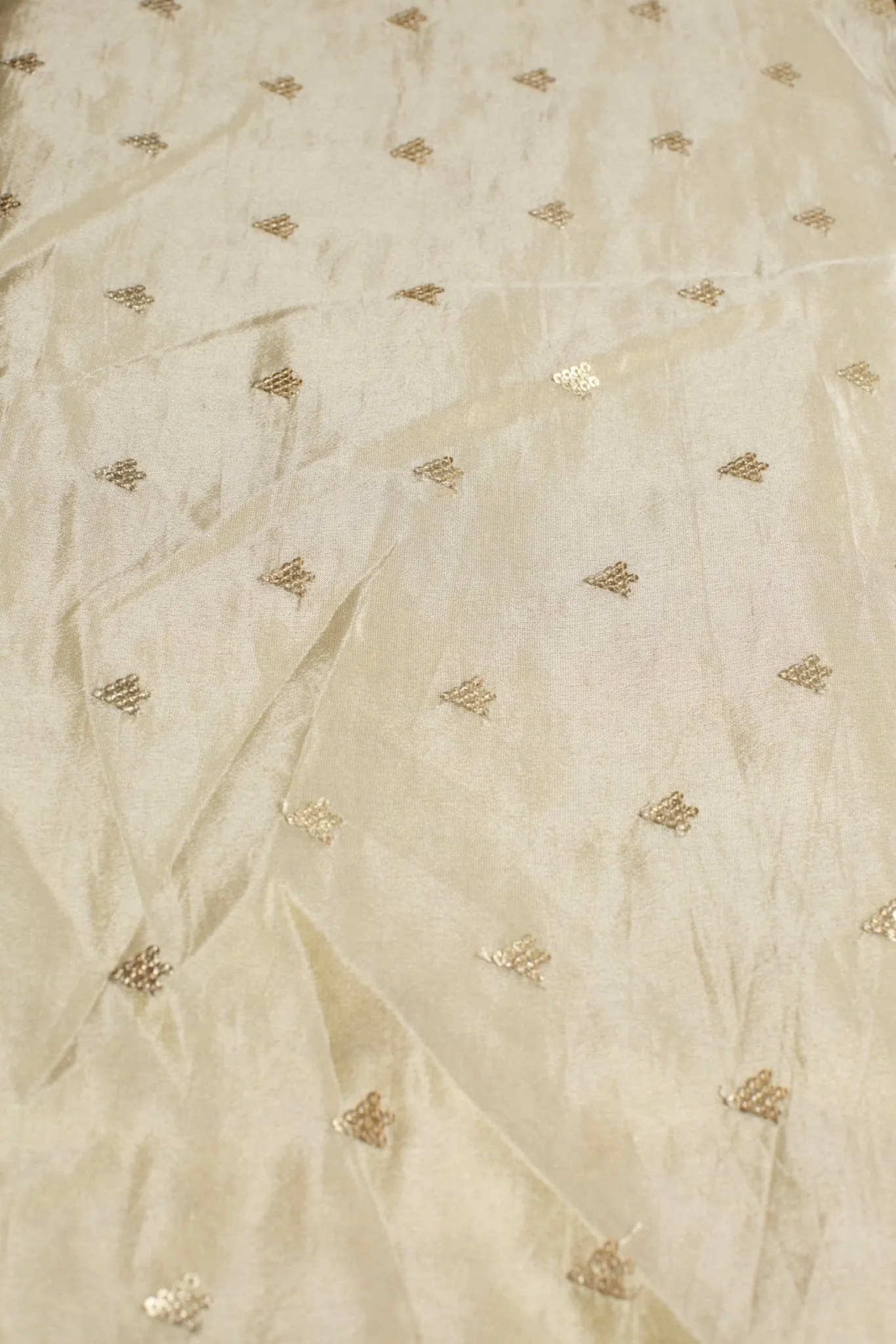 CREAM EMBROIDERED SILK B32-42