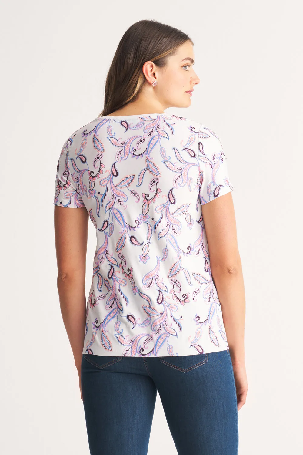 Embroidered Scoop Neck T-Shirt