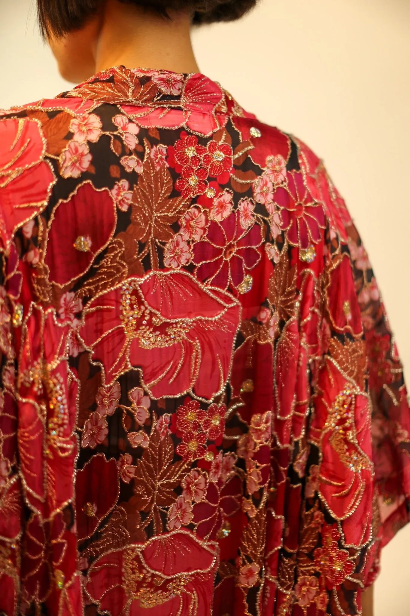 EMBROIDERED SILK KIMONO AURORA