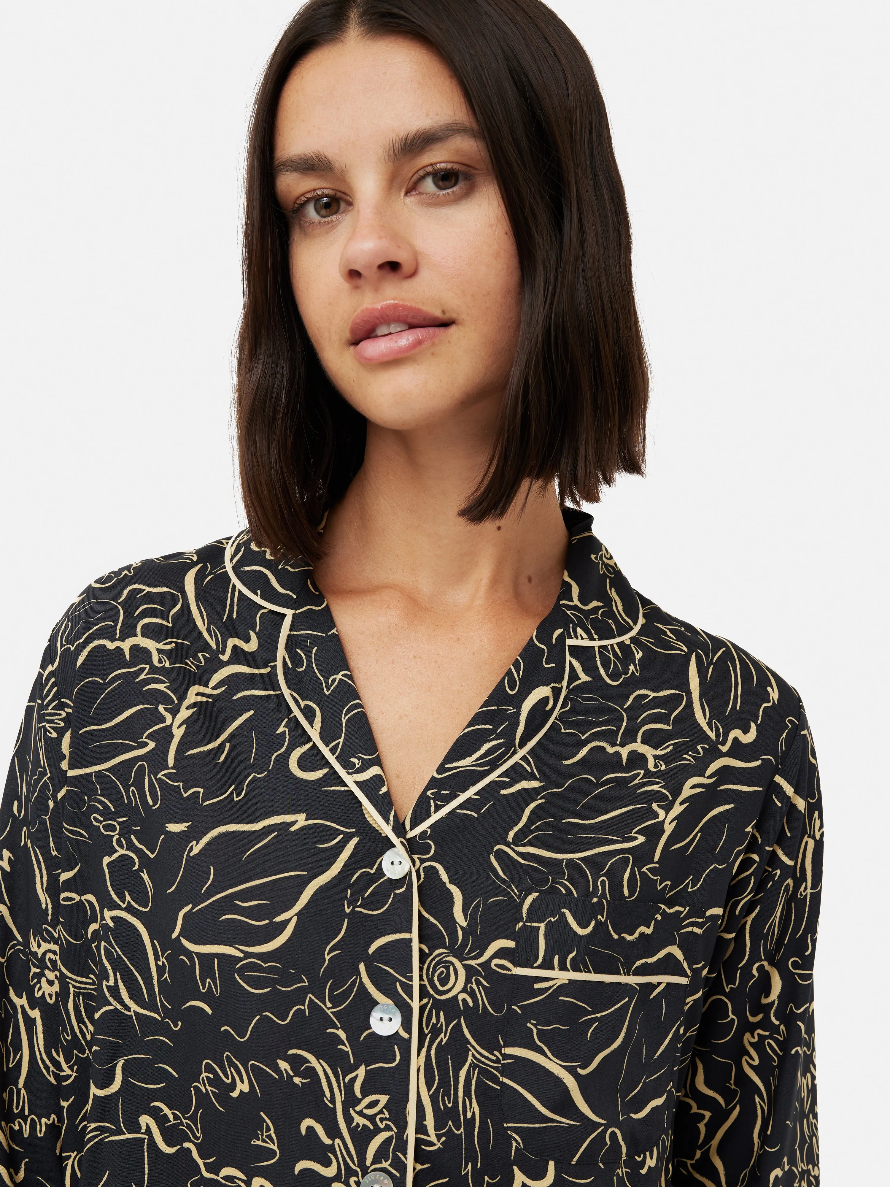 Floral Outline Pyjama | Black