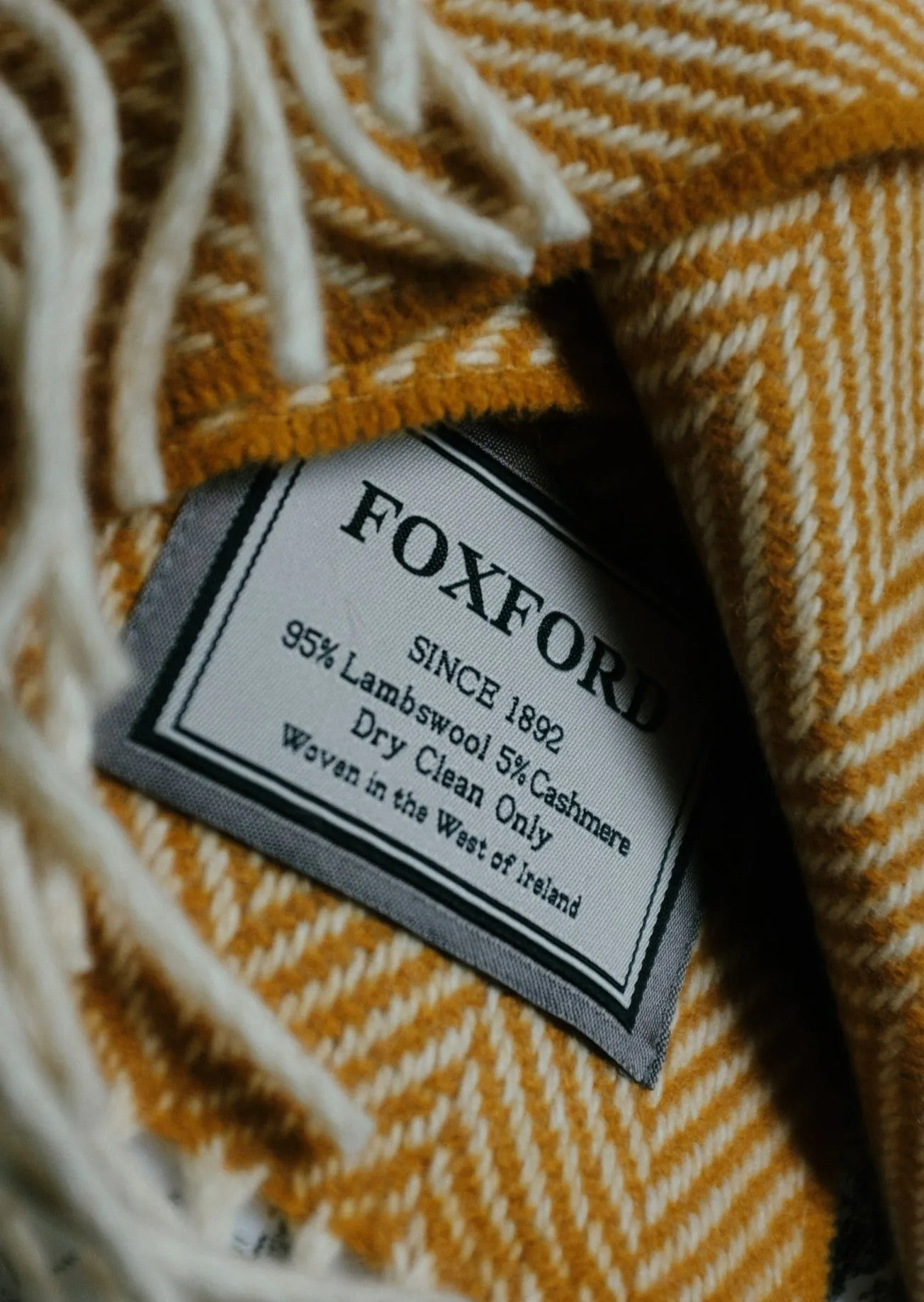 Foxford Innisfree Cashmere and Lambswool Throw