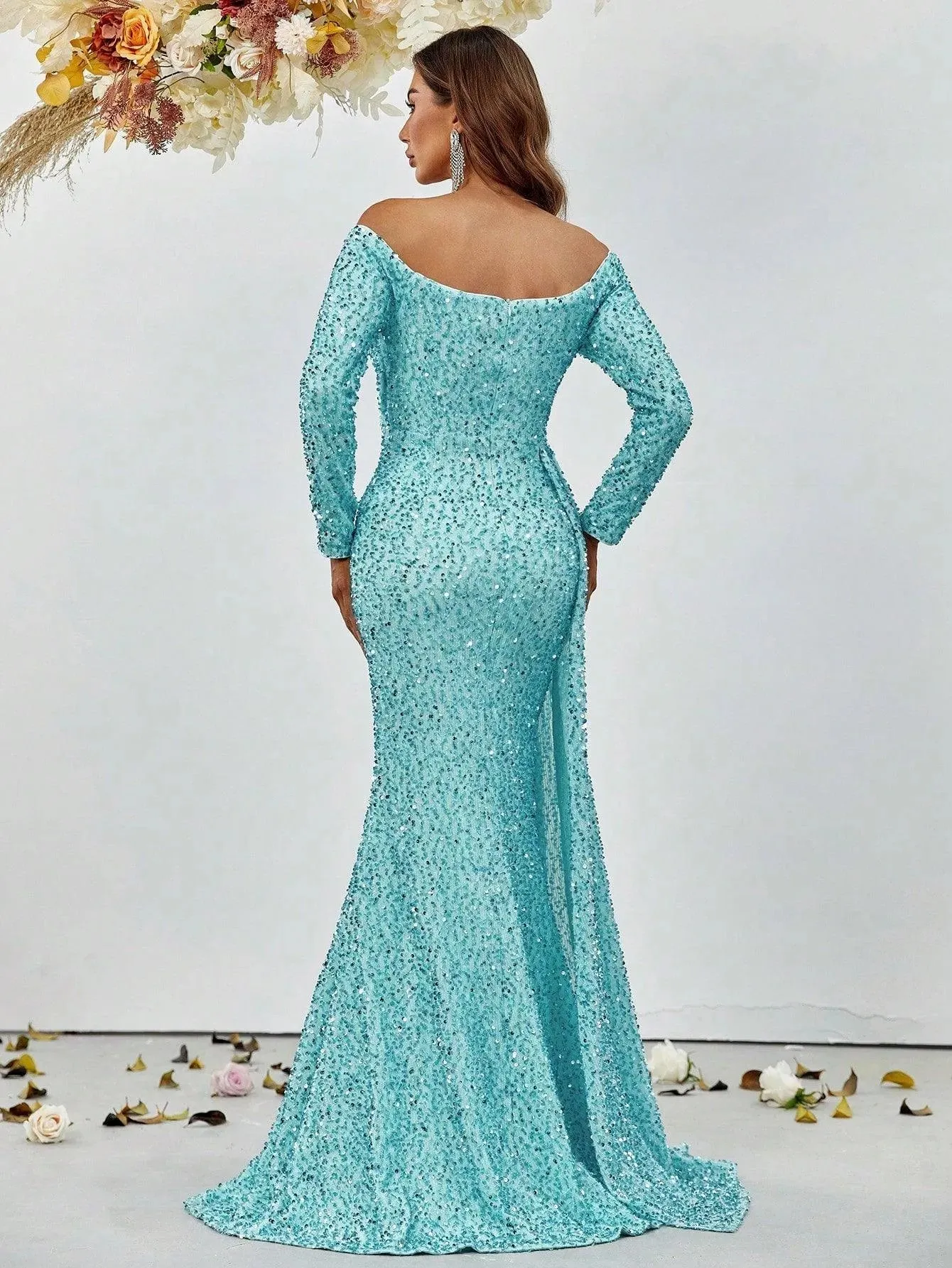Off Shoulder Sweetheart Neck Split Thigh Sequin Dress