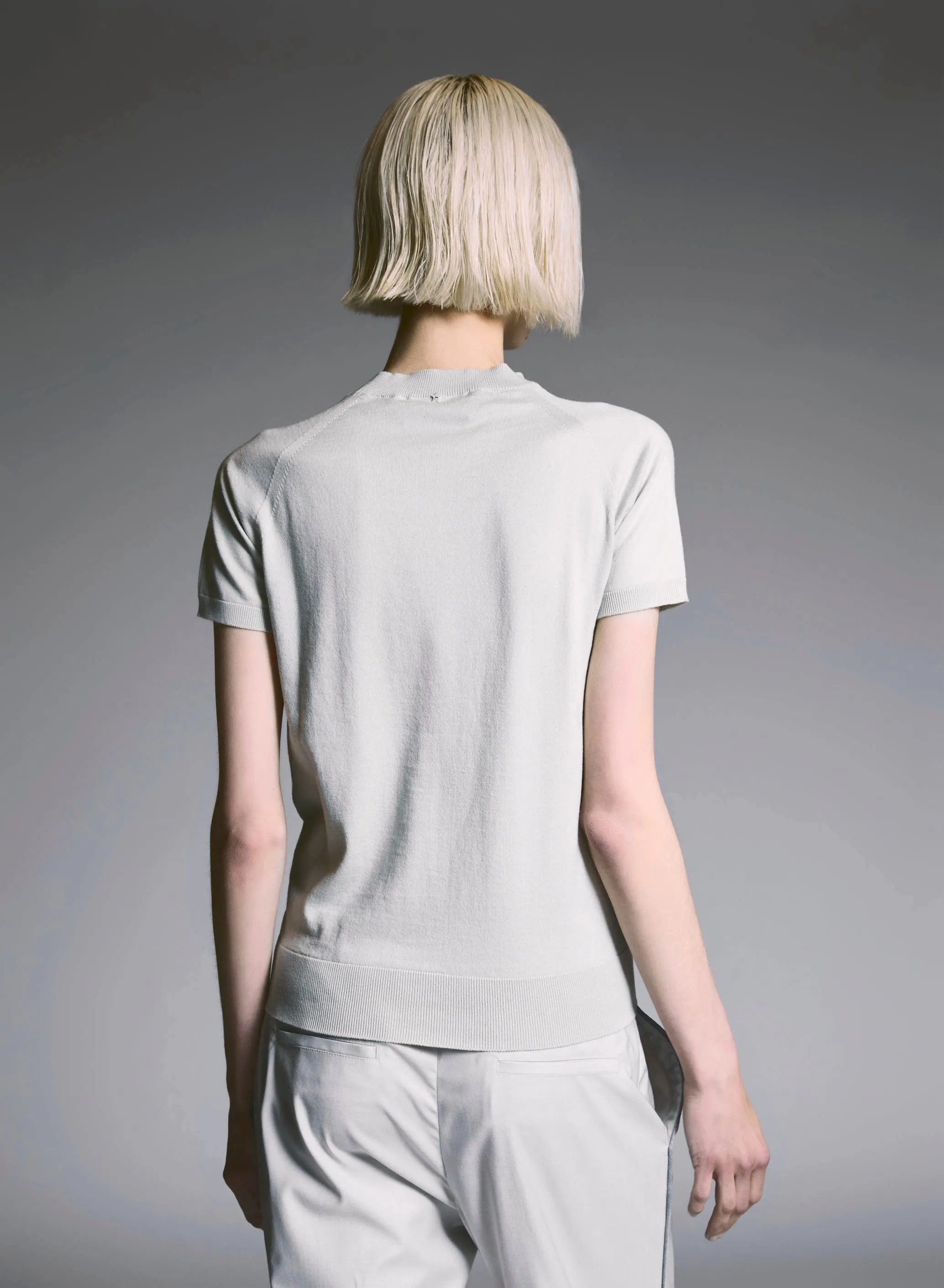T-SHIRT IN MAGLIA