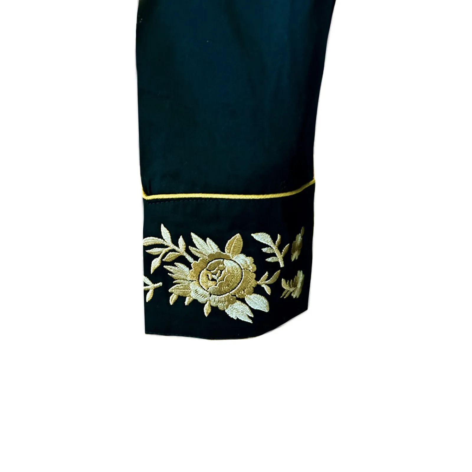 Women's Vintage Cascading Floral Embroidery Black Western Shirt