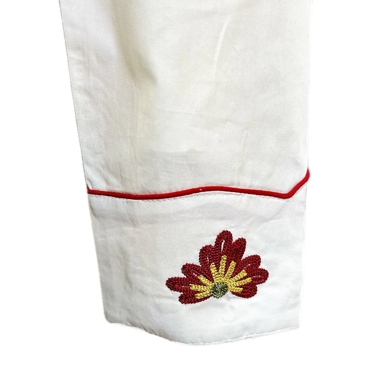 Women's Vintage Ivory Floral Embroidered Western Shirt